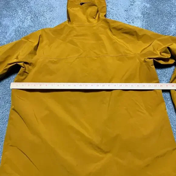 REI Coop Rain Coat Mens XL Goretex Long Vented Hooded Yellow Jacket Hiking Gorp